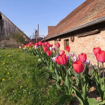 Les Colombages Bed & Breakfast