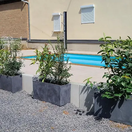 فندق مبيت وإفطار Les Colombages 3*